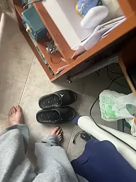 D4n13l47 online show from 04-13-26, 08:18