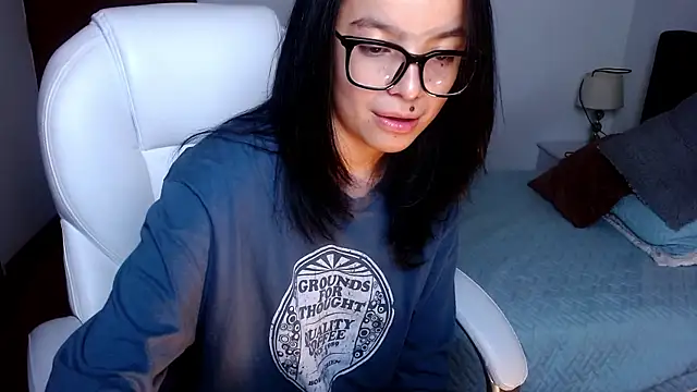 mailin 777 online show from 02-18-26, 01:03