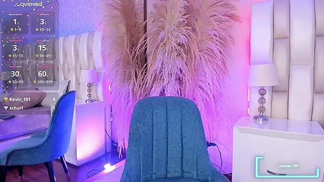 Bella  Peach online show from 05-15-26, 04:10