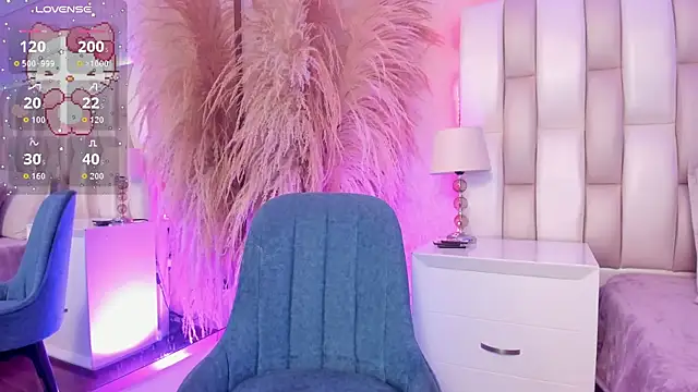 Bella  Peach online show from 05-16-26, 04:00