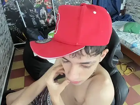 wex 077 online show from 04-14-26, 01:32