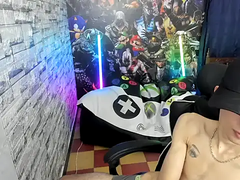 Snapshot of wex_077 chatting on 02-28-26, 01:49 wex 077 online show from 02-28-26, 01:49