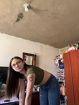 Snapshot of Aria__Rousse03 chatting on 02-26-26, 02:17 Aria Rousse03 online show from 02-26-26, 02:17