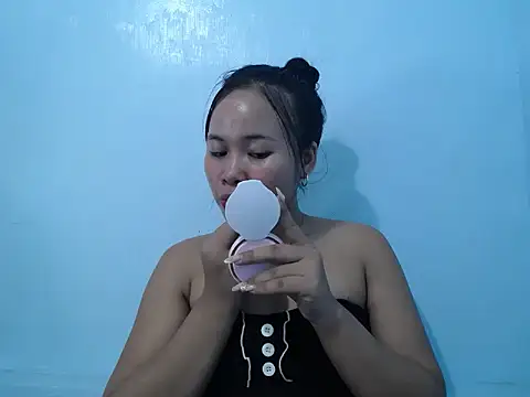 Creamy Pussy21xx online show from 04-05-26, 04:30