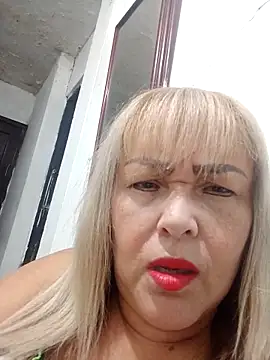 Snapshot of milena202610 chatting on 02-21-26, 01:29 milena202610 online show from 02-21-26, 01:29