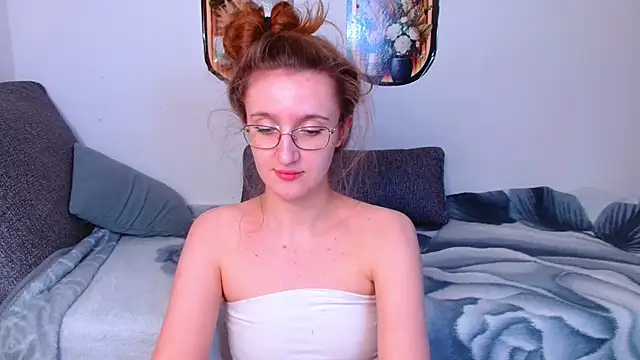 Snapshot of miay_here_ chatting on 04-17-26, 04:54 miay here online show from 04-17-26, 04:54