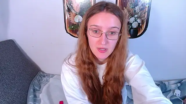 Snapshot of miay_here_ chatting on 05-11-26, 04:37 miay here online show from 05-11-26, 04:37