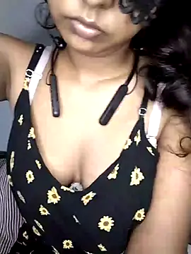 ASHANYA JAYASOORIYA online show from 05-21-26, 08:55