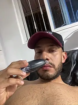 Snapshot of katasanz chatting on 02-17-26, 05:16 katasanz online show from 02-17-26, 05:16