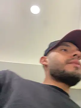 Snapshot of katasanz chatting on 02-26-26, 01:44 katasanz online show from 02-26-26, 01:44