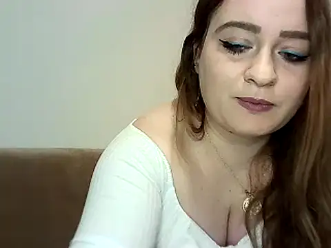 Snapshot of JulietteAnne2 chatting on 02-20-26, 11:23 JulietteAnne2 online show from 02-20-26, 11:23