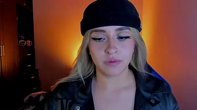 saradiazxxx online show from 03-28-26, 03:18