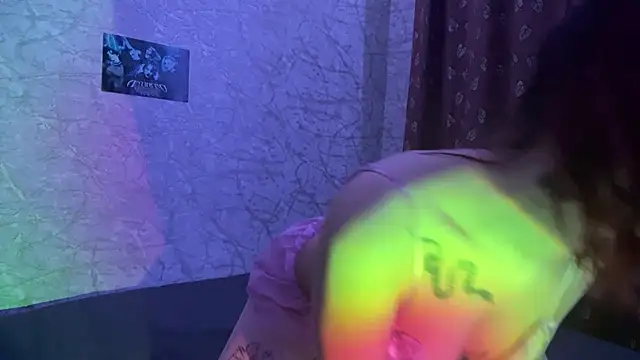 AmaliaJess online show from 04-08-26, 03:24