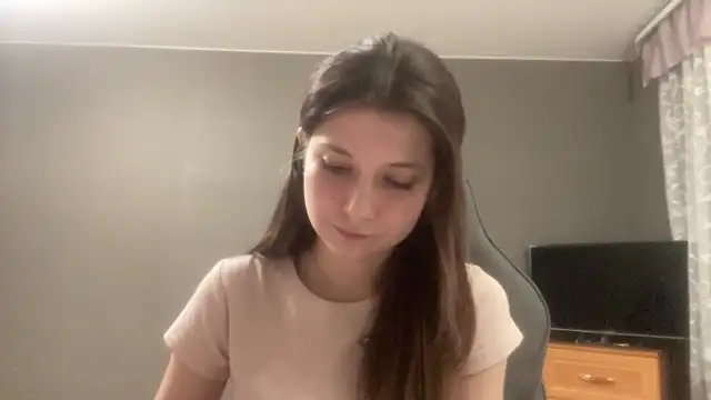 LunnaBliss online show from 03-10-26, 05:17