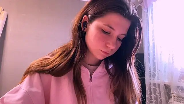 LunnaBliss online show from 04-10-26, 02:35