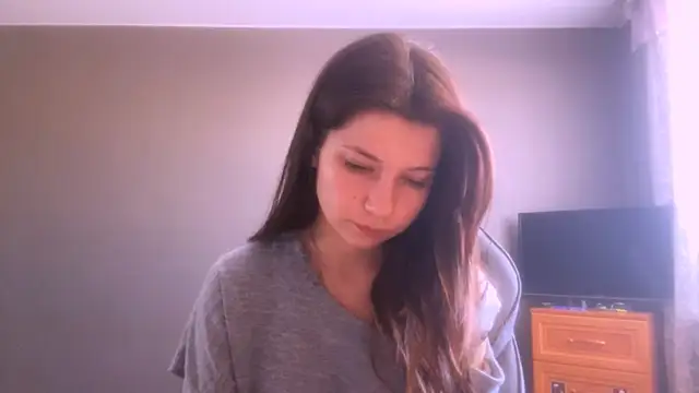 LunnaBliss online show from 03-22-26, 09:44