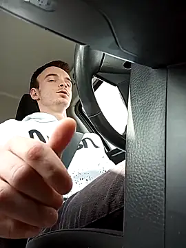 thom7246 online show from 03-28-26, 10:38