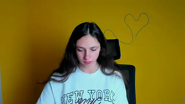KissMeJulia online show from 05-10-26, 11:03