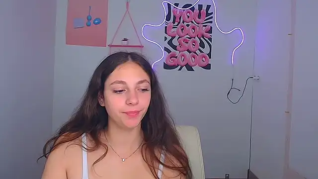 KissMeJulia online show from 07-29-26, 05:39