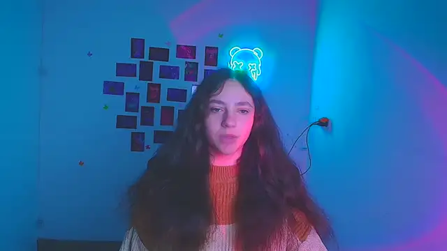 KissMeJulia online show from 03-22-26, 06:26