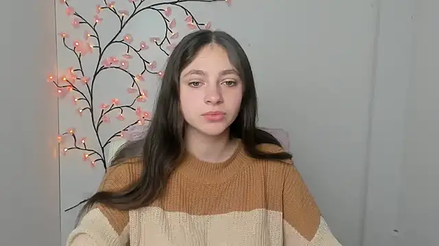 KissMeJulia online show from 03-20-26, 06:14