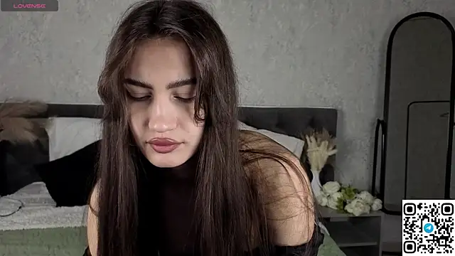 Snapshot of Adele_Lanea chatting on 04-30-26, 01:34 Adele Lanea online show from 04-30-26, 01:34