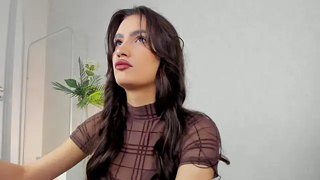 Adele Lanea online show from 04-07-26, 07:54