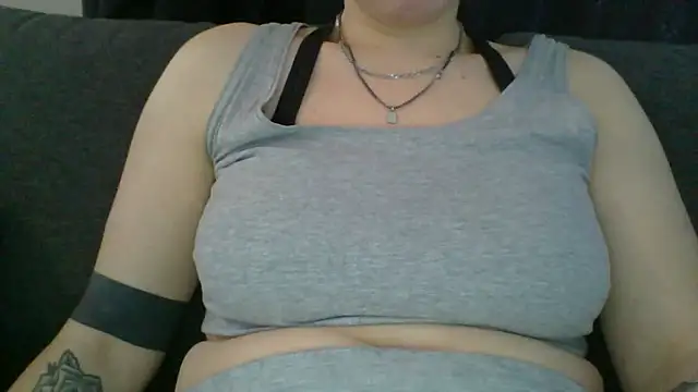 Snapshot of Geileboef28 chatting on 03-03-26, 09:05 Geileboef28 online show from 03-03-26, 09:05