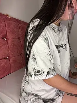 Sofia-squir online show from 03-04-26, 05:15