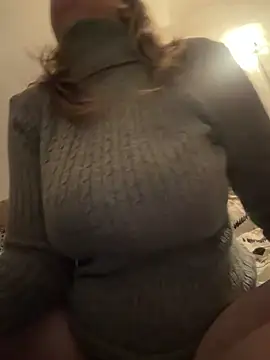 Frenchgirl45 online show from 03-08-26, 11:08