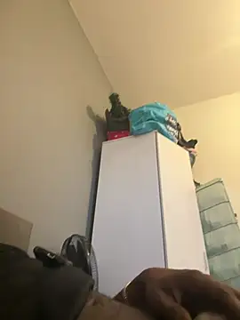 Snapshot of neycrystal001 chatting on 02-25-26, 08:58 neycrystal001 online show from 02-25-26, 08:58