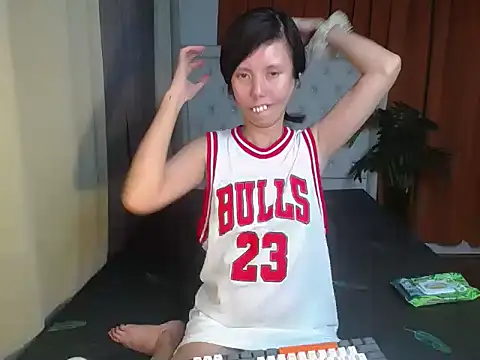 lady moon09 online show from 03-19-26, 05:02