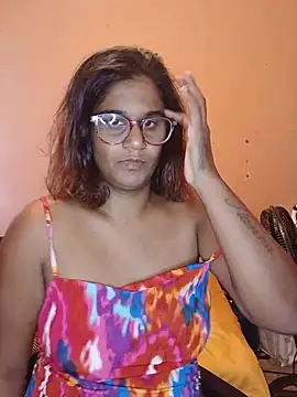 indianstrawberrylips4u online show from 05-21-26, 05:16