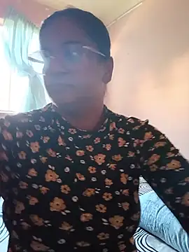 indianstrawberrylips4u online show from 07-06-26, 09:16