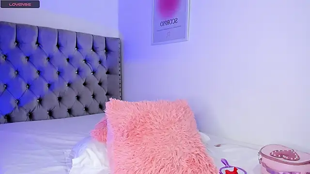 eva cutee  online show from 03-07-26, 10:04