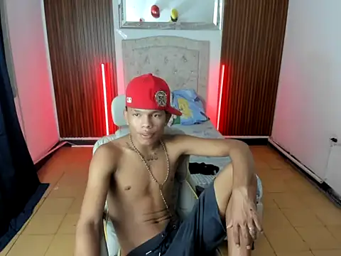 Snapshot of juan_mhata chatting on 06-08-26, 12:49 juan mhata online show from 06-08-26, 12:49