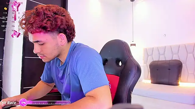 Snapshot of marcos_lc chatting on 02-21-26, 12:29 marcos lc online show from 02-21-26, 12:29