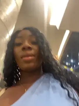 ZarahFerreira online show from 04-21-26, 11:55