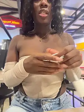 ZarahFerreira online show from 04-21-26, 01:42