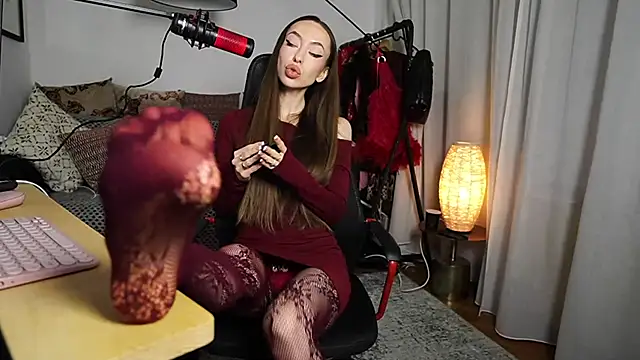 supreme dominatrix online show from 11-21-25, 09:47