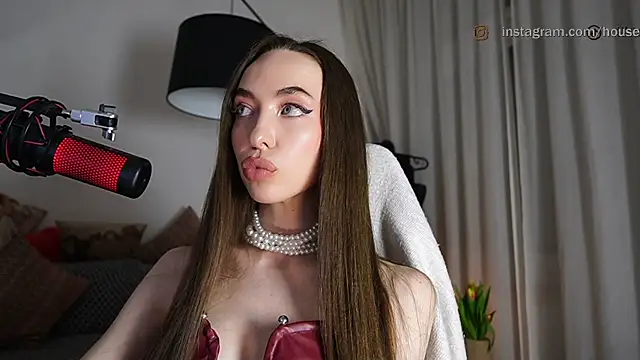 supreme dominatrix online show from 04-24-26, 09:06