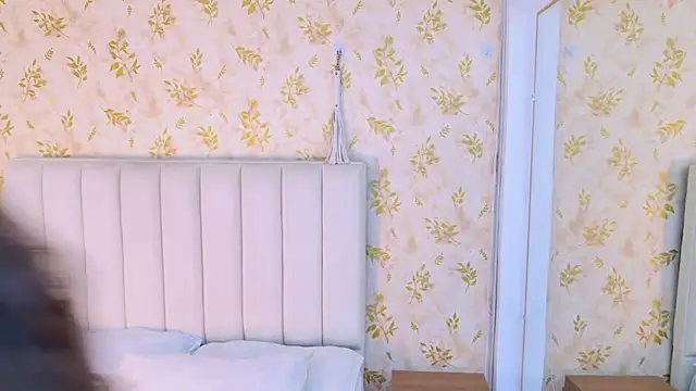 Alicie Wonders online show from 02-24-26, 03:18