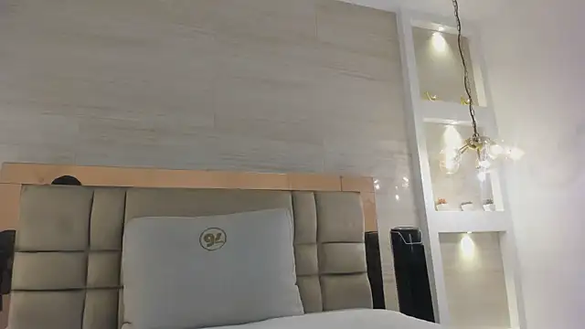 Snapshot of bella_novoa chatting on 05-30-26, 03:13 bella novoa online show from 05-30-26, 03:13
