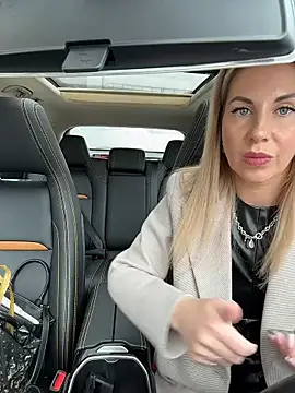 LisaMurr online show from 03-19-26, 10:15