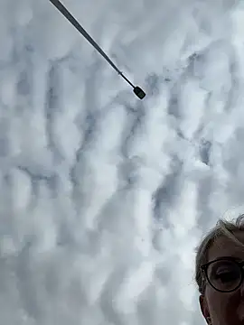 LisaMurr online show from 04-15-26, 11:38