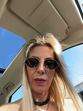 LisaMurr online show from 03-07-26, 10:54