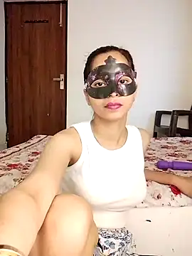 cute girl 29 online show from 05-05-26, 09:23