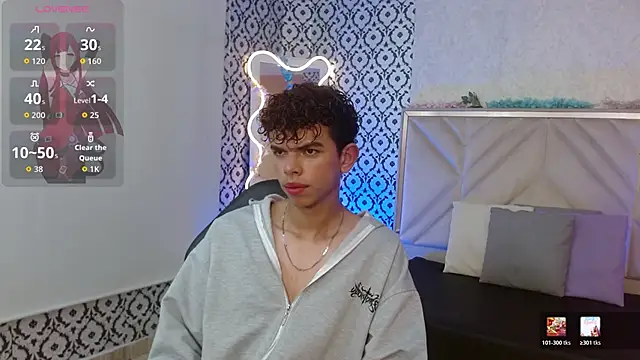 Snapshot of keahi_tay chatting on 02-24-26, 11:44 keahi tay online show from 02-24-26, 11:44