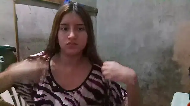 Emily 231 online show from 04-16-26, 03:51