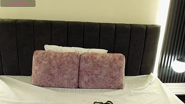 MoriahStorm online show from 04-15-26, 12:32